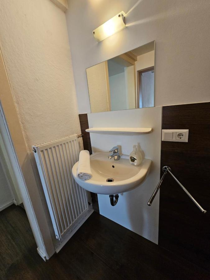 B76, Lauterach, Vorarlberg Apartments Exteriér fotografie