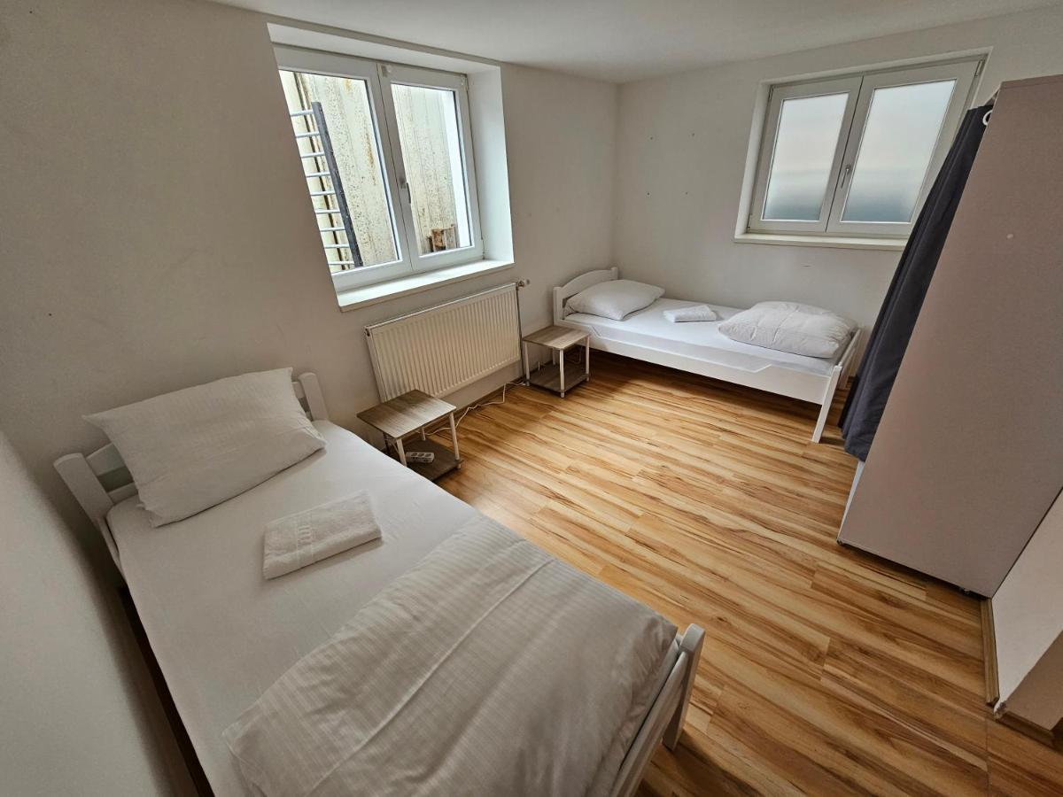 B76, Lauterach, Vorarlberg Apartments Exteriér fotografie