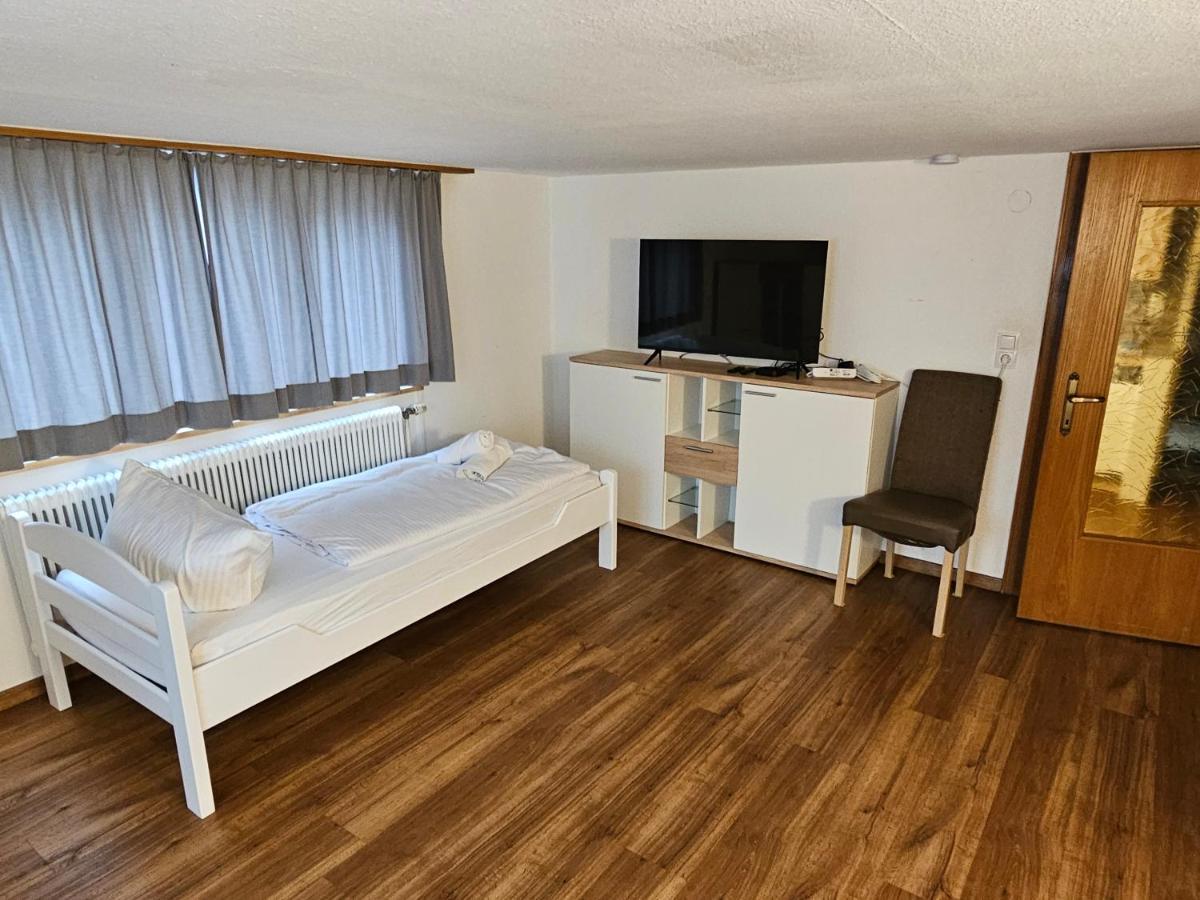 B76, Lauterach, Vorarlberg Apartments Exteriér fotografie